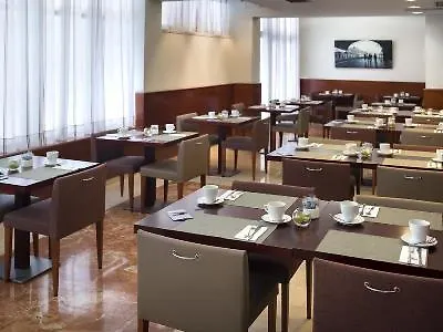 Hotel Eurostars Mediterranea Plaza 4*