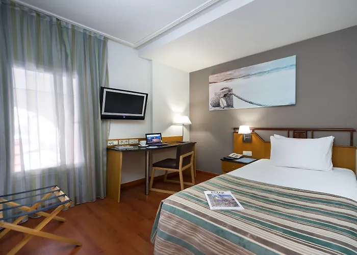 Eurostars Mediterranea Plaza Otel 4*