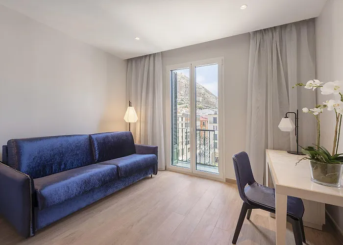 Otel Eurostars Mediterranea Plaza 4*