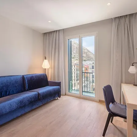 Eurostars Mediterranea Plaza Hotel 4*