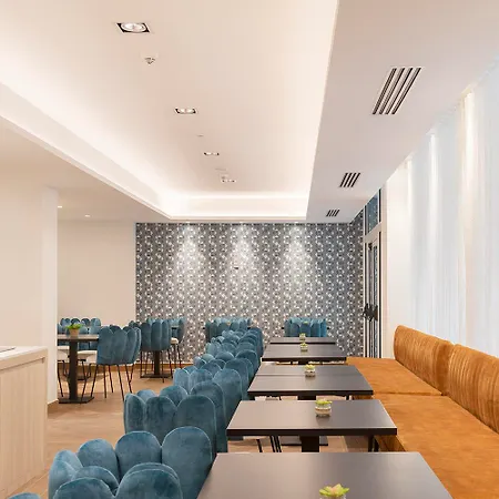 Eurostars Mediterranea Plaza Hotel