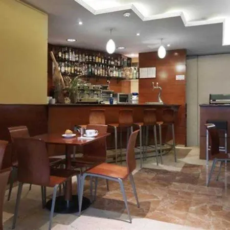 Hotel Eurostars Mediterranea Plaza 4*