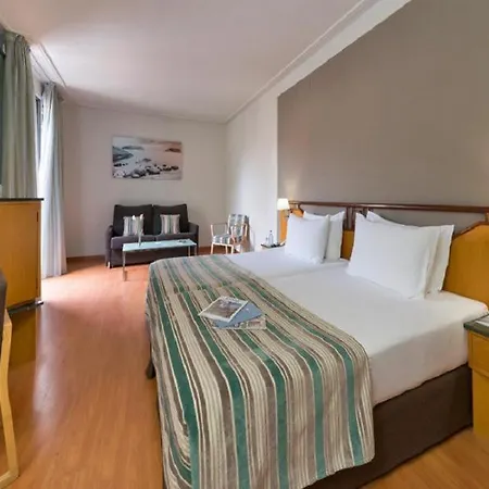 Eurostars Mediterranea Plaza Hotel 4*