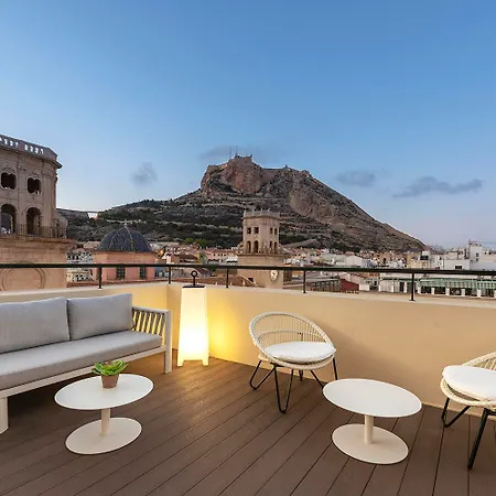 Hotel Eurostars Mediterranea Plaza 4*