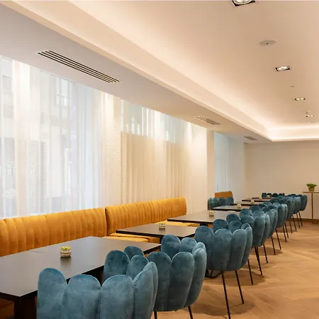 Hotel Eurostars Mediterranea Plaza 4*